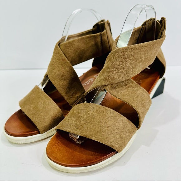 🎀 ALTARD STATE WOMEMS SIZE 9M REAR ZIP MICROFIBER BRUSHED SUEDE STYLE SANDALS - Picture 1 of 14